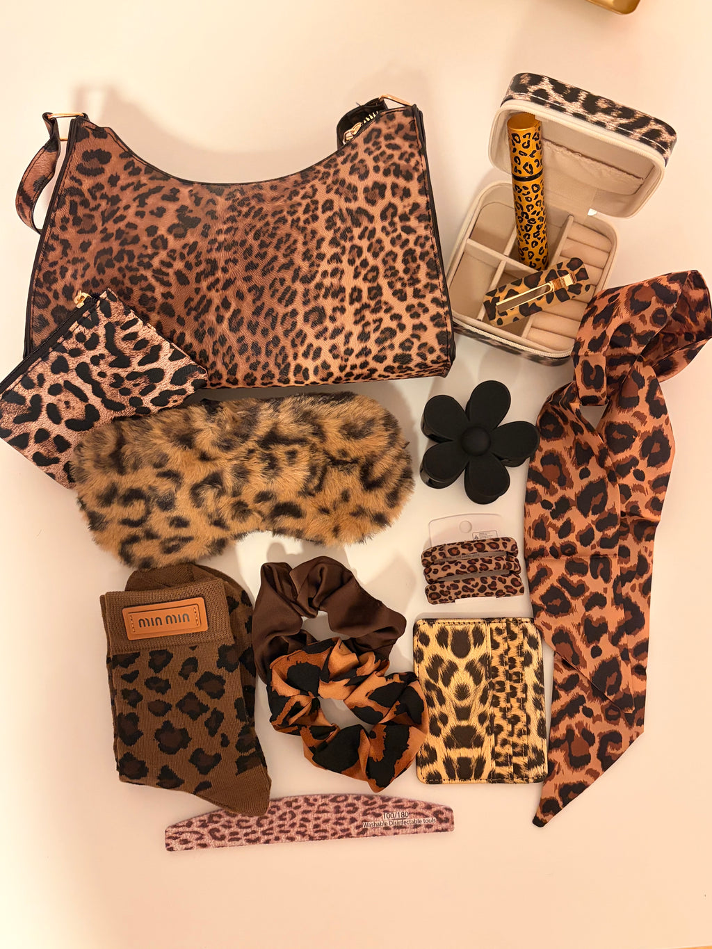 Wild Leo Box